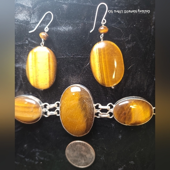 0111. Beautiful! 😍 Solid Sterling Silver and Lucious Tiger Eye for your Wrist! - Picture 13 of 14